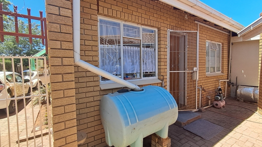 2 Bedroom Property for Sale in Brandfort Free State